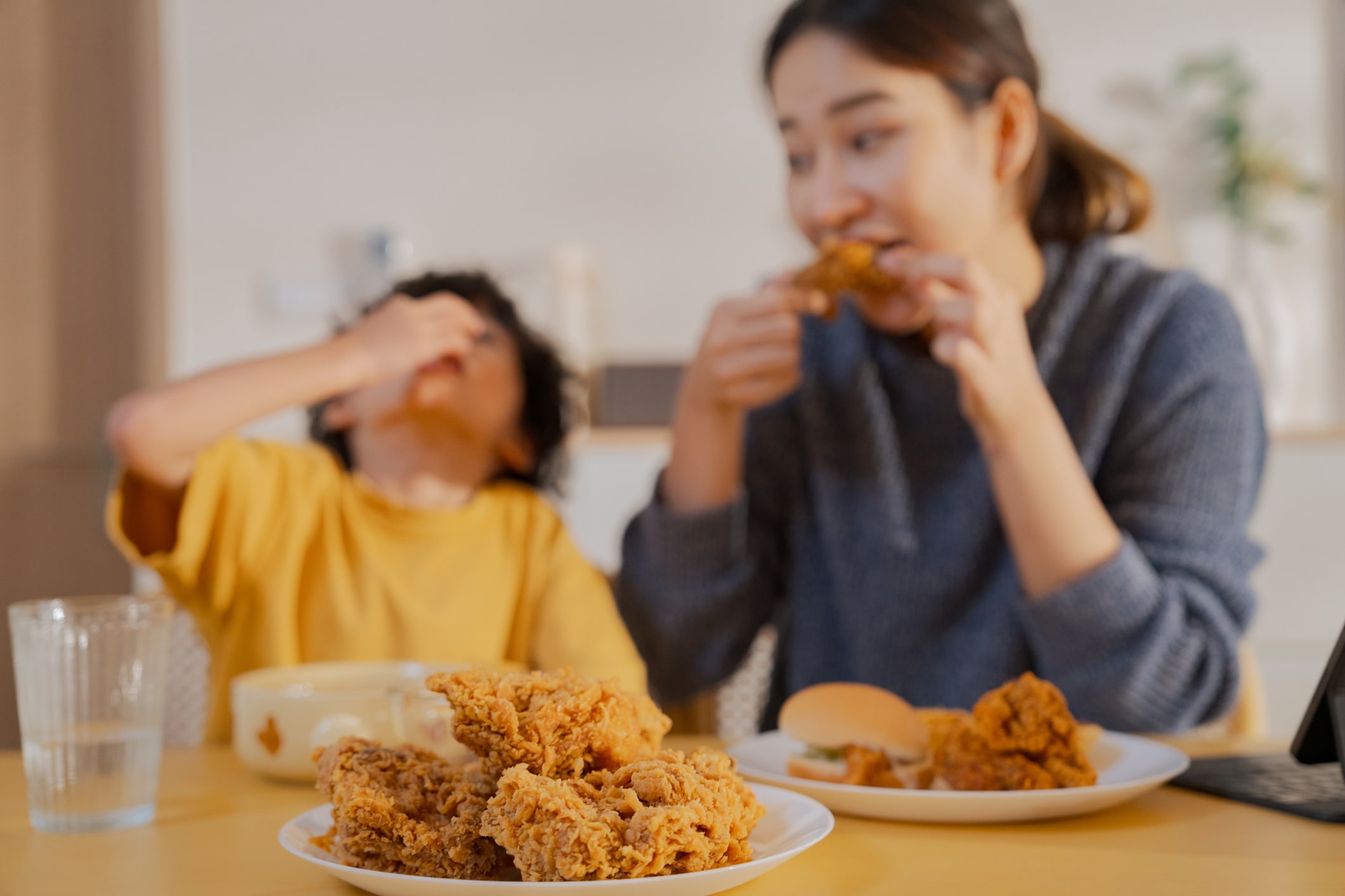 Strack & Van Til Deli offers full restaurant-quality meals to-go at family-friendly prices